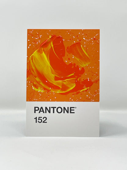 Pantone 152